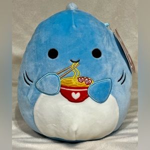 Squishmallow 8" Rey Shark with Ramen